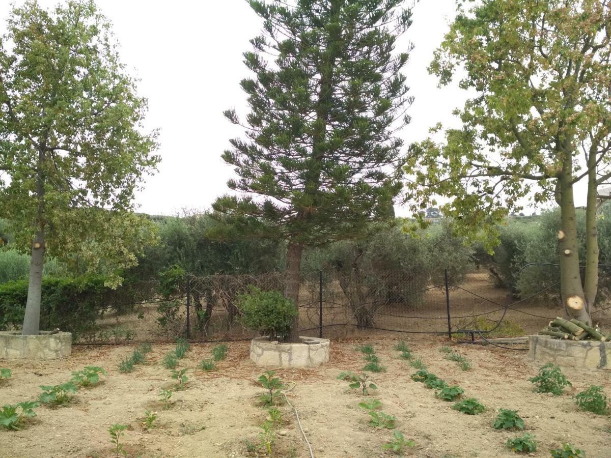 Skalanion Eden Garden Villa Near Knossos מראה חיצוני תמונה